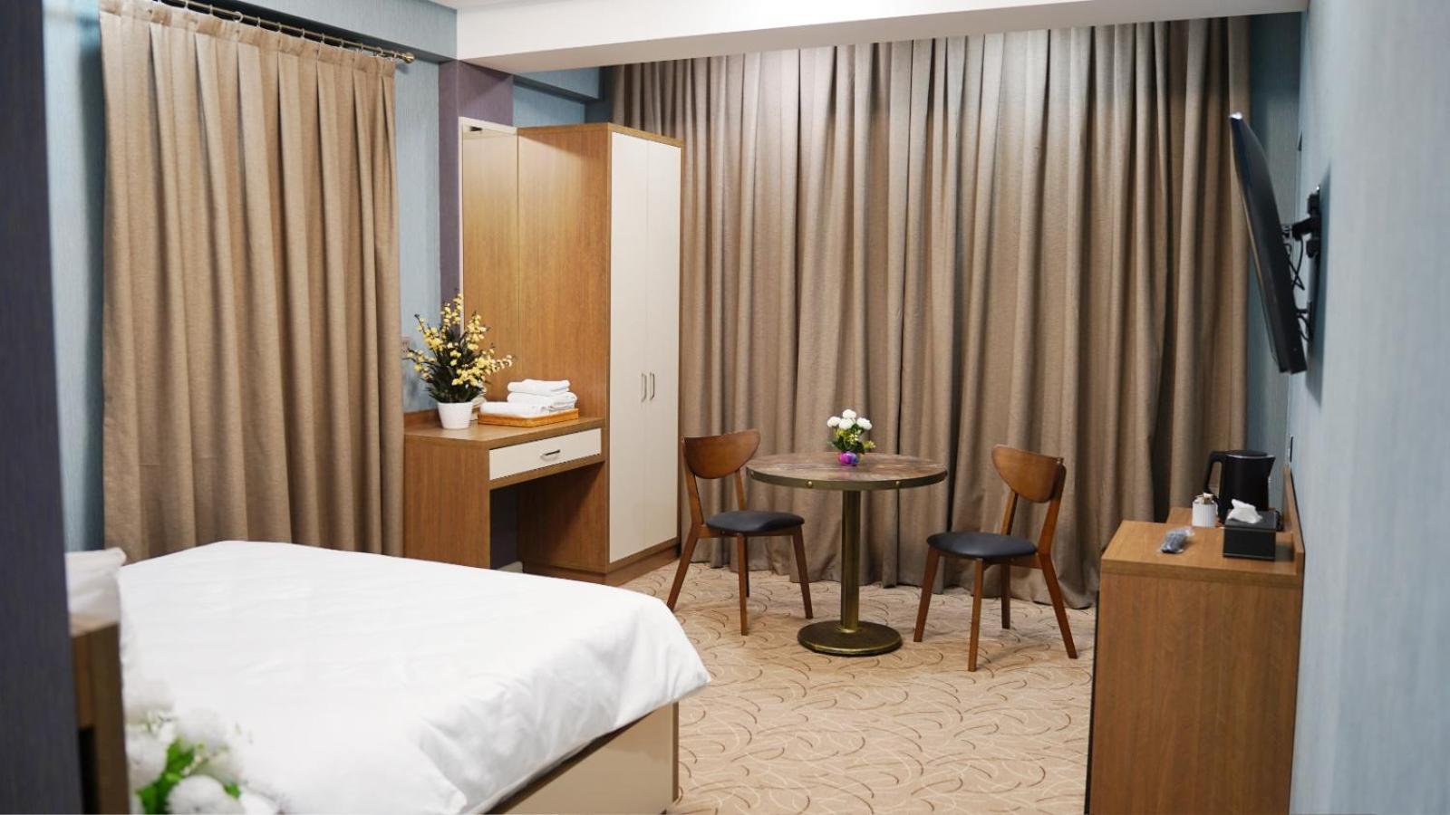 Royal Meridien Hotel Баку Экстерьер фото