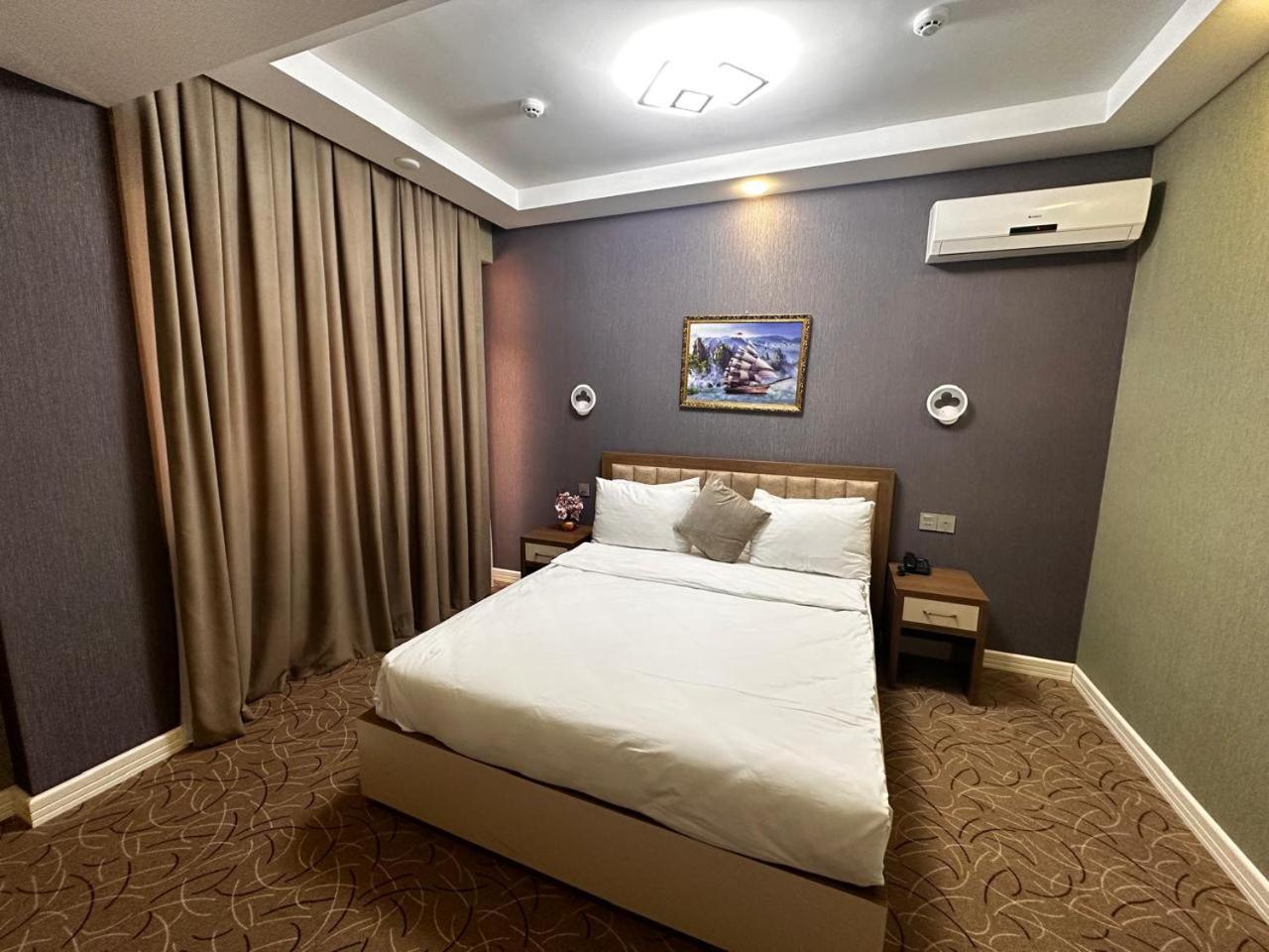 Royal Meridien Hotel Баку Экстерьер фото